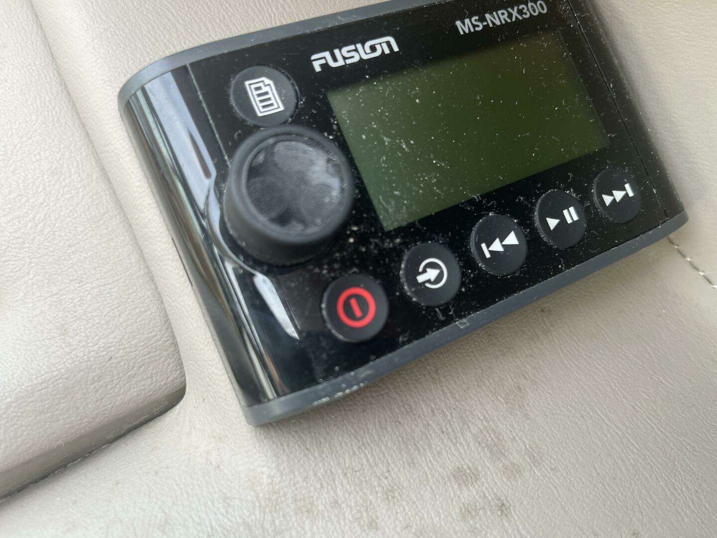 2002 Cobalt 282 - Image 28