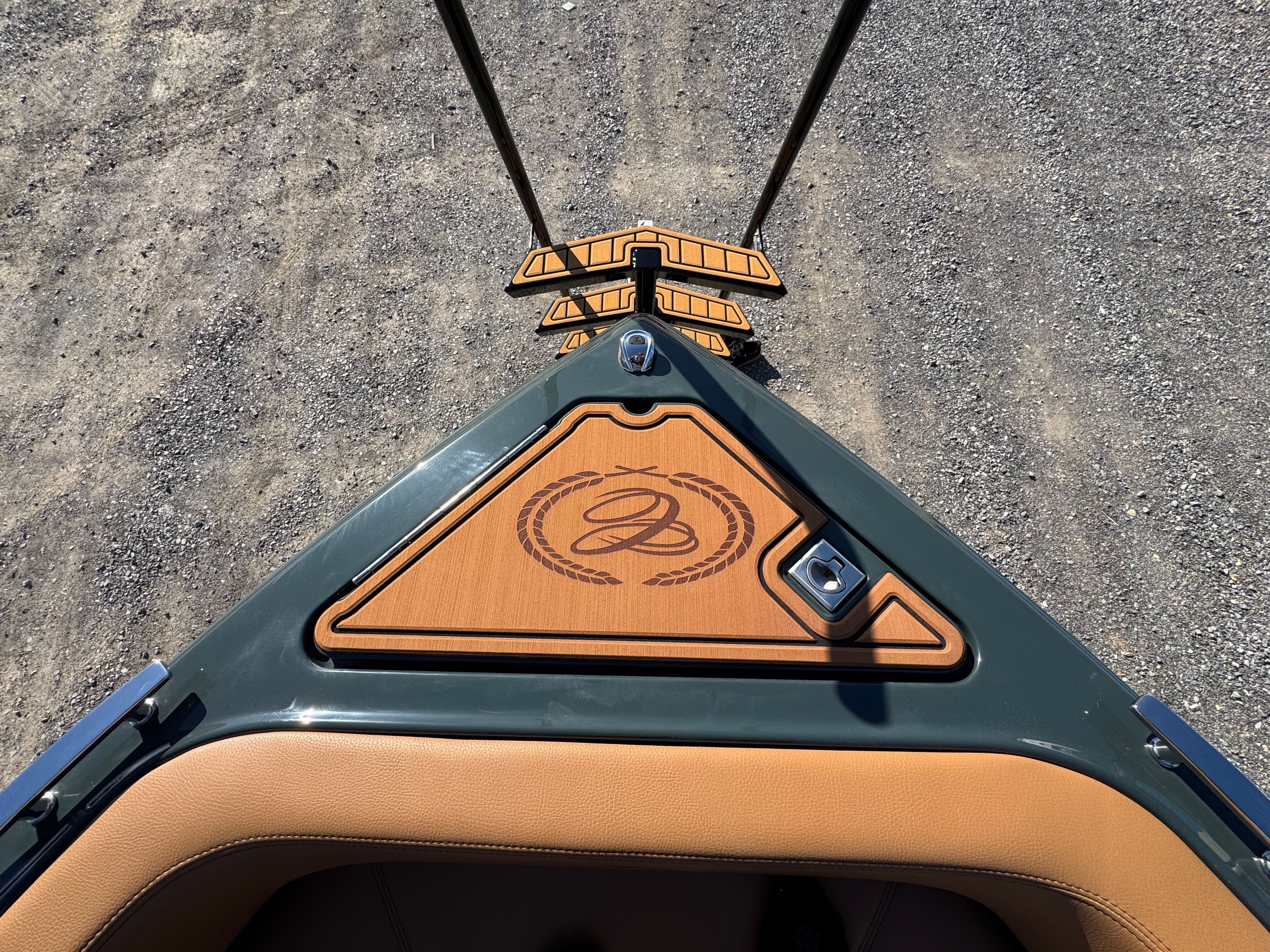 2026 Cobalt R4 Surf - 50