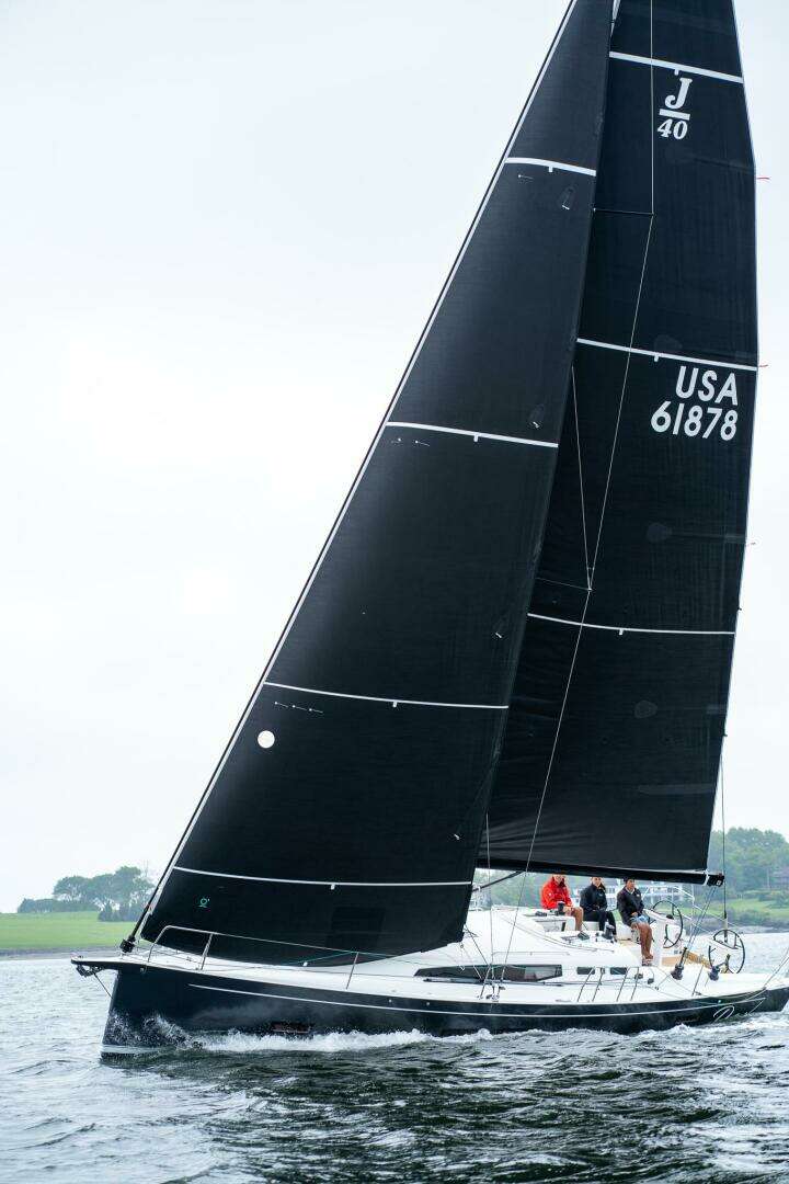 2026 J Boats NEW 2026 - Image 2