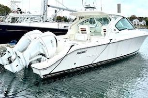 2024 Pursuit DC 326 Dual Console