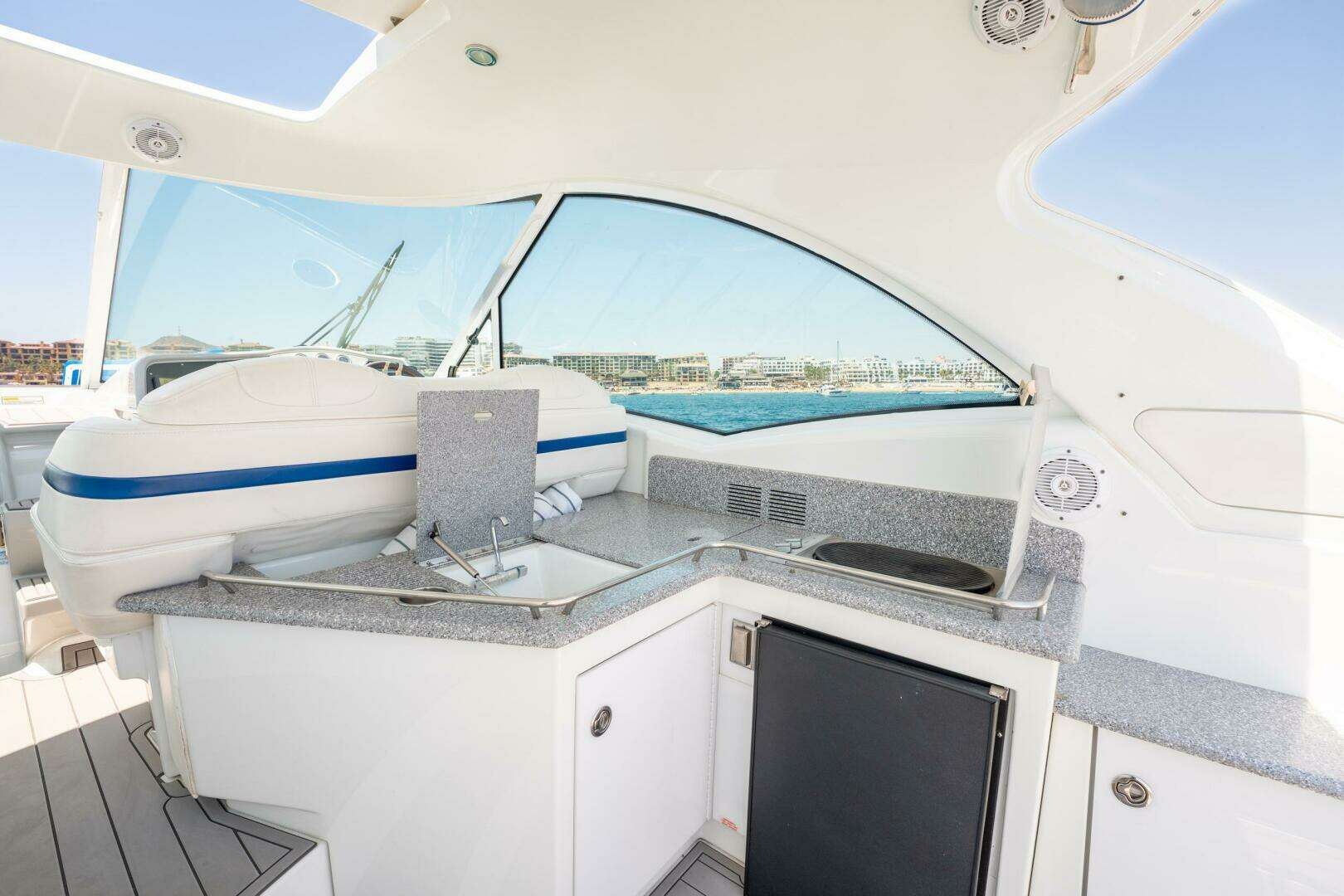 2007 Formula 45 Yacht - Image 54