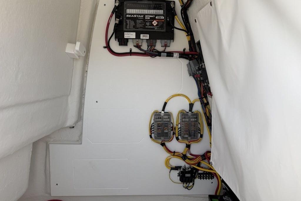 Electrical wiring setup in 2026 Sportsman Open 232 Center Console boat.