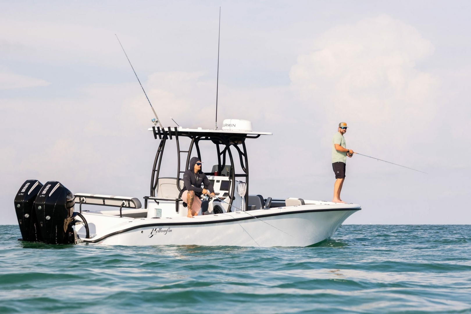 2027 Yellowfin 26 Hybrid - Image 8