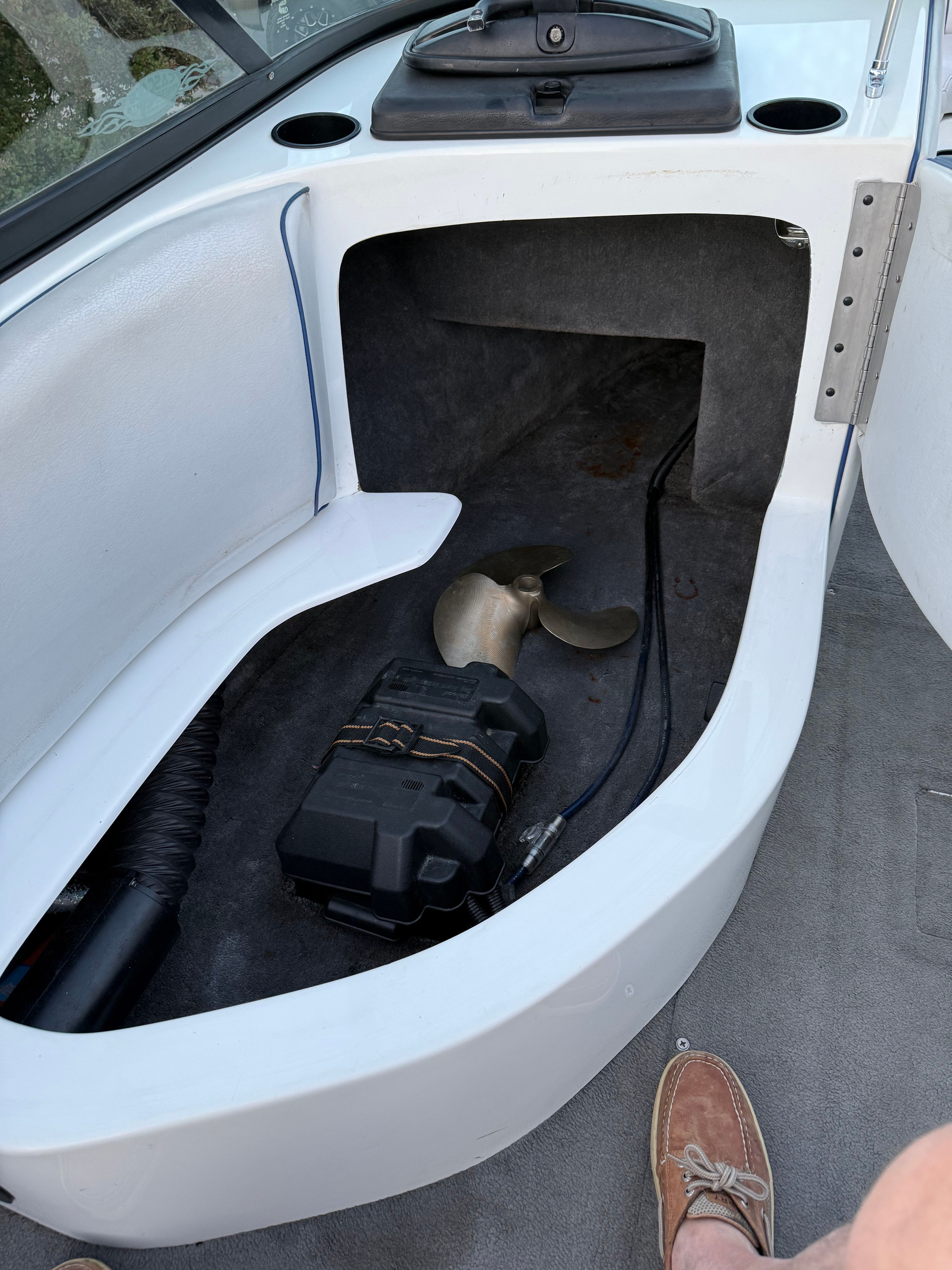 Interior of a 2004 MB Sports 220 boat with propeller.