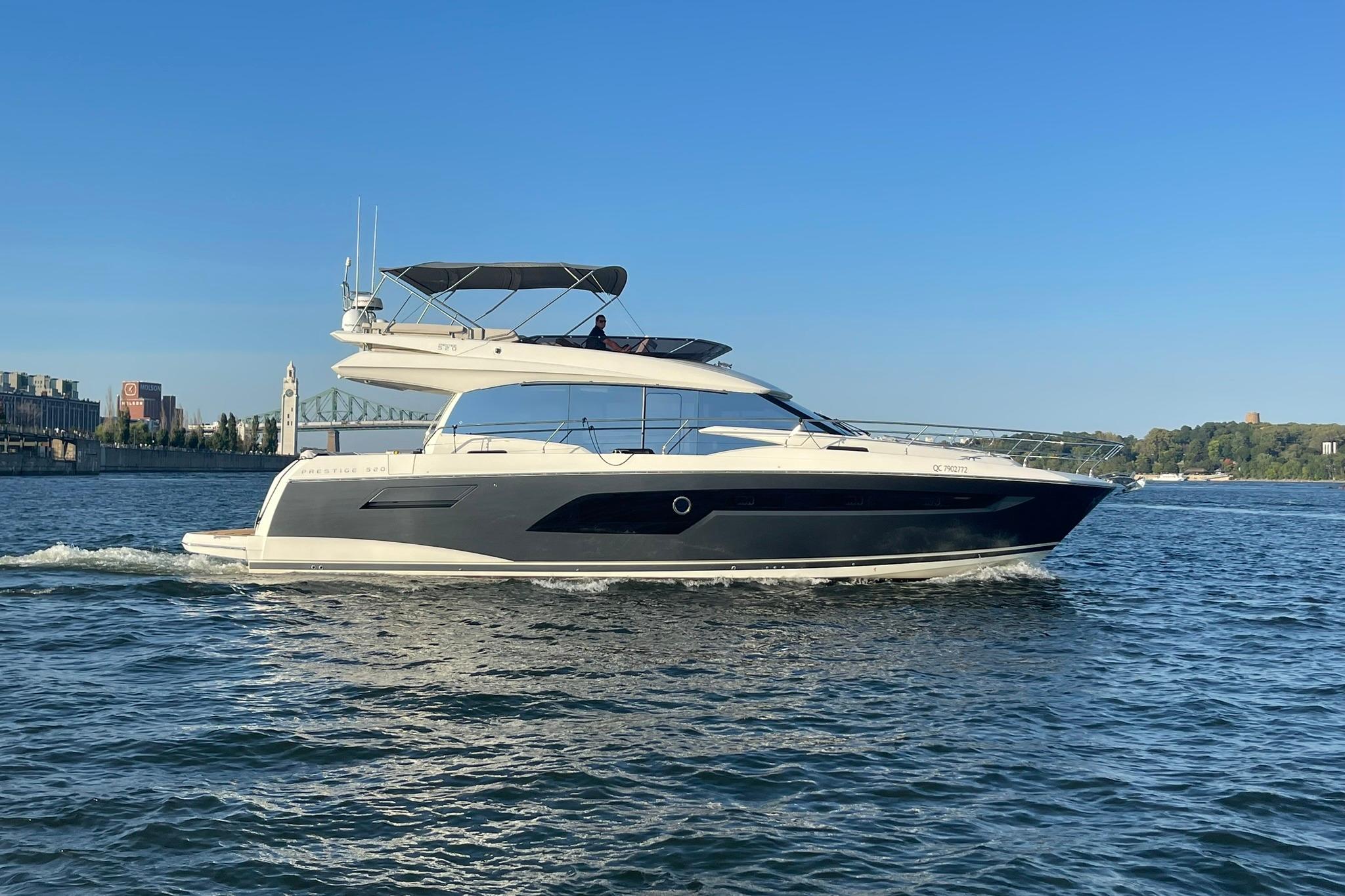2022 Prestige 520