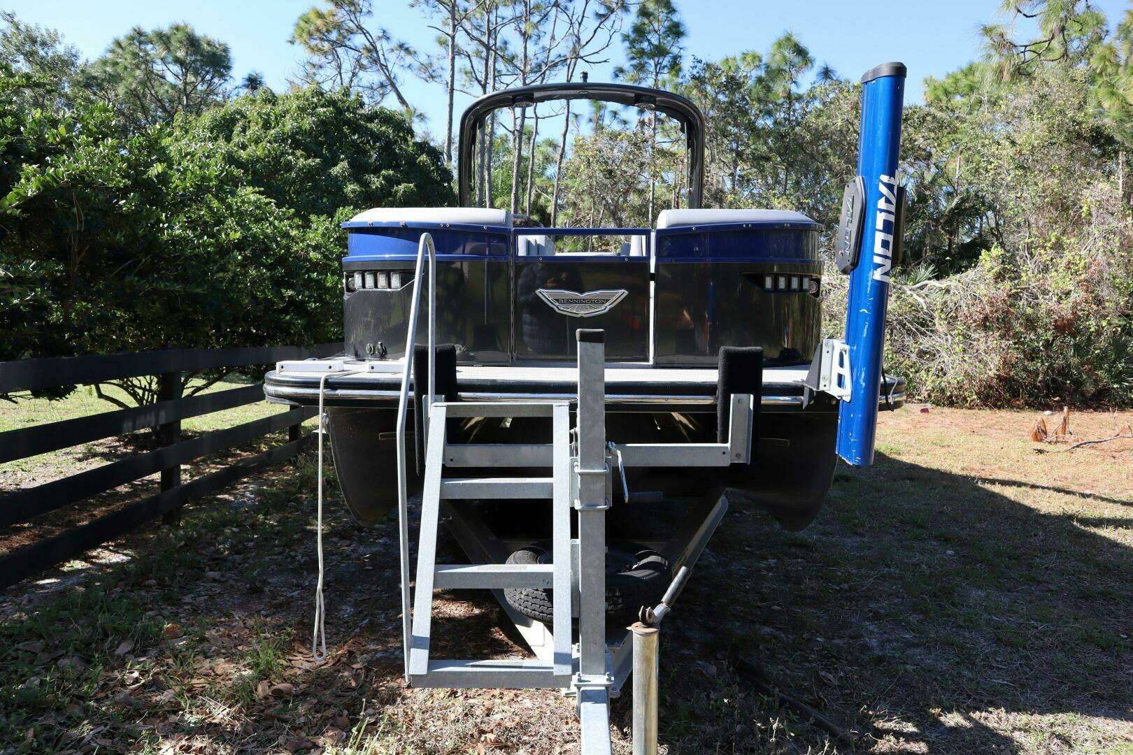 2021 Bennington RX25 Sport - Image 31