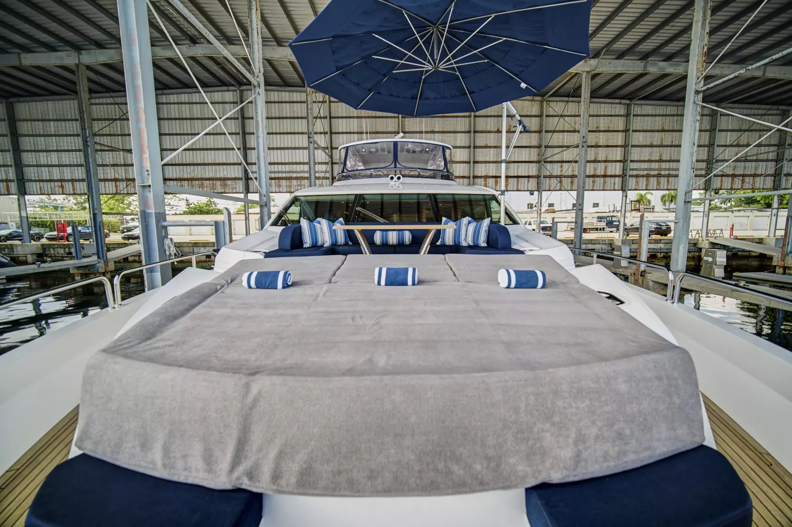 2019 Sunseeker 86 Yacht - Image 24