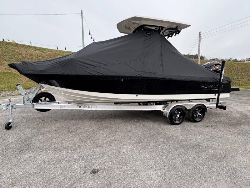 2025 Robalo 226 Cayman - 104