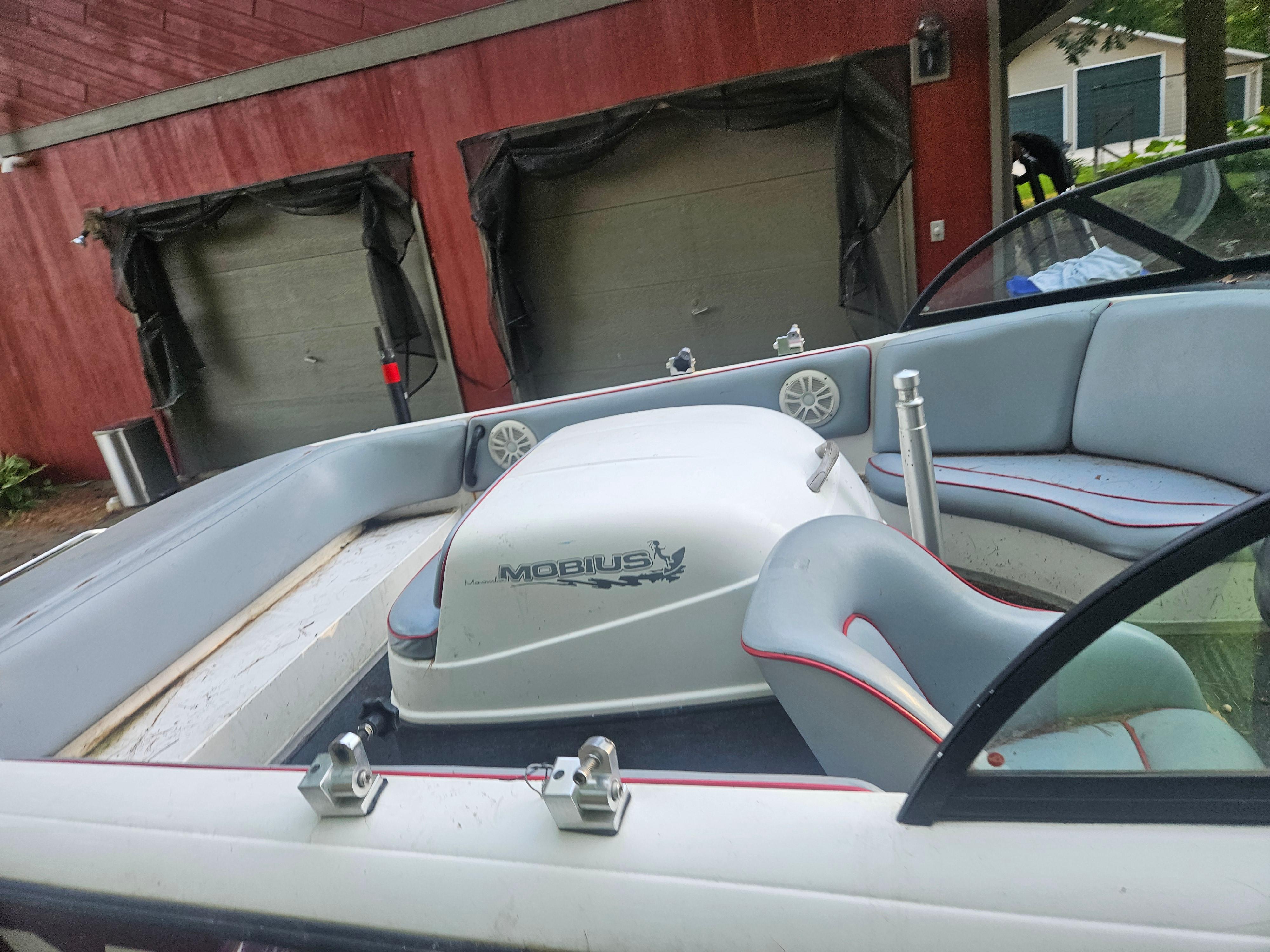 1998 Moomba Mobius - 7