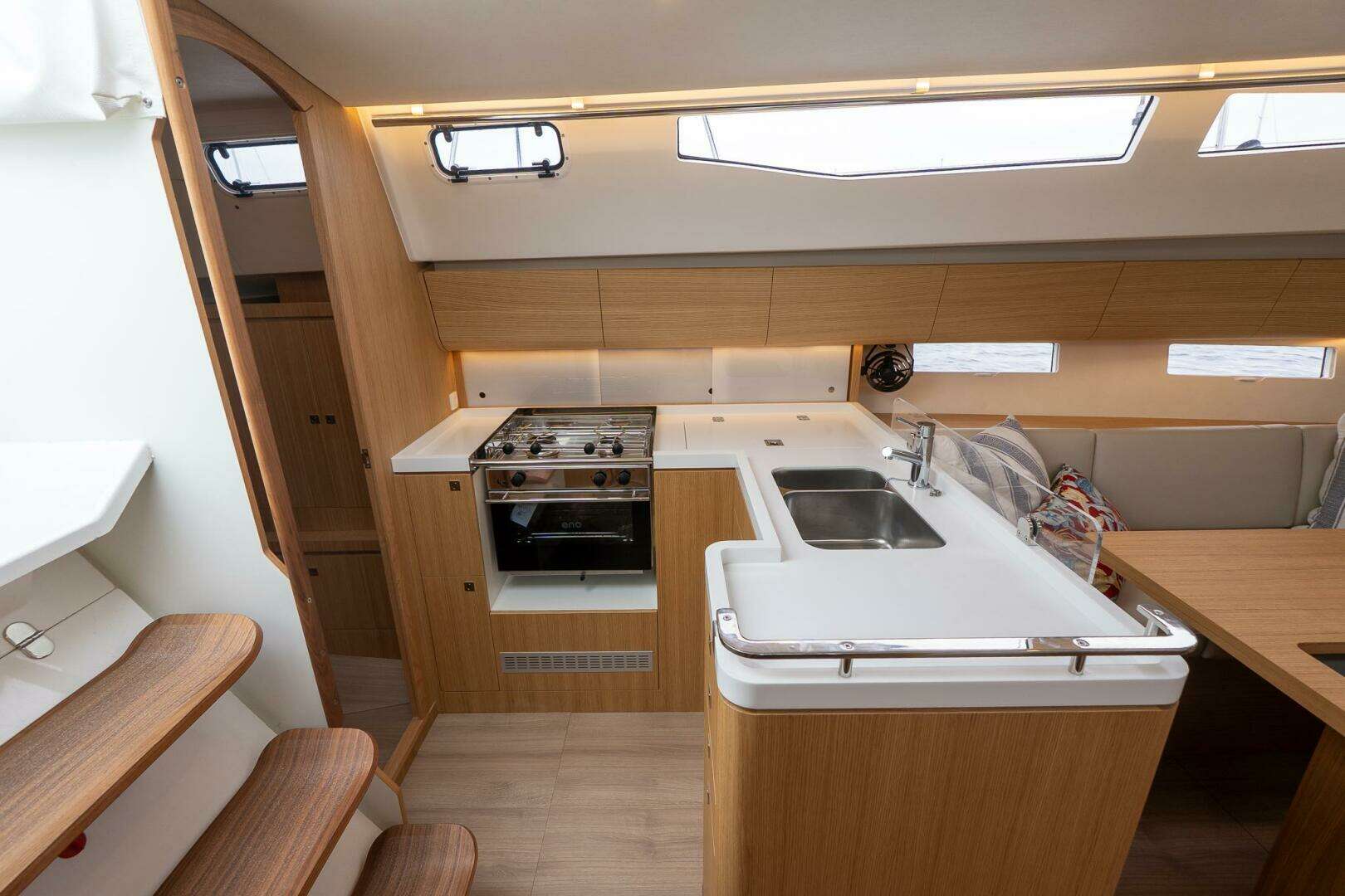 2026 J Boats NEW 2026 - Image 43