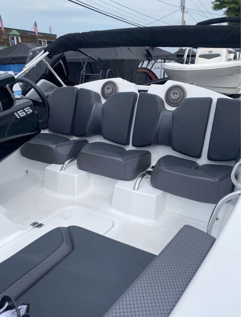 2021 Scarab 165 Series - 11