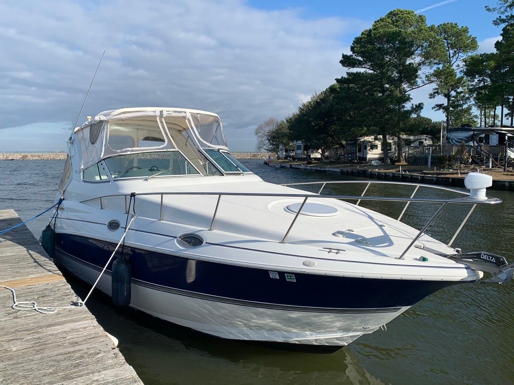 2005 Cruisers Yachts 280 CXI
