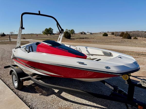2015 Scarab 165 - 52