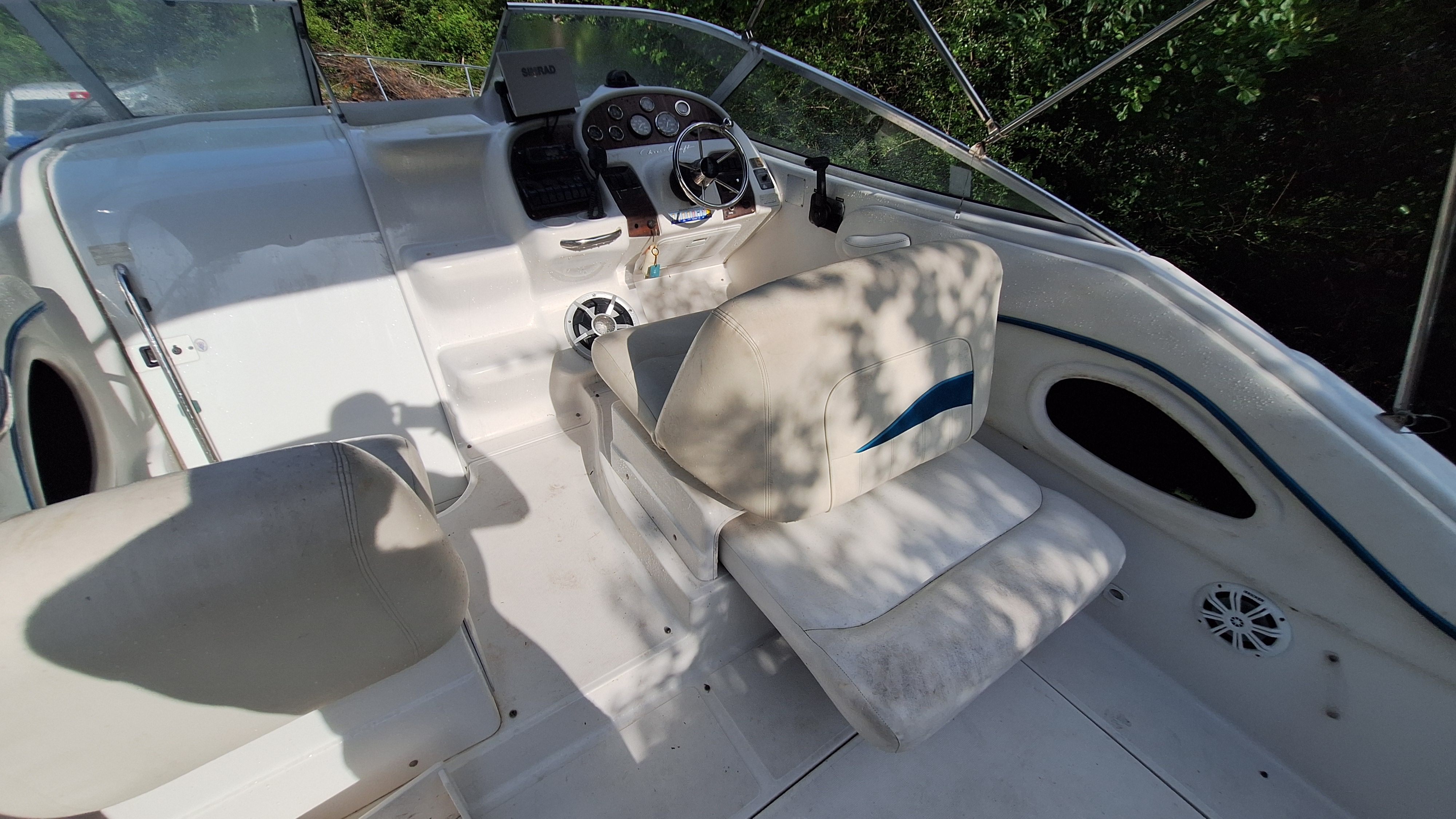 1997 Chris-Craft Crown 26 - 3