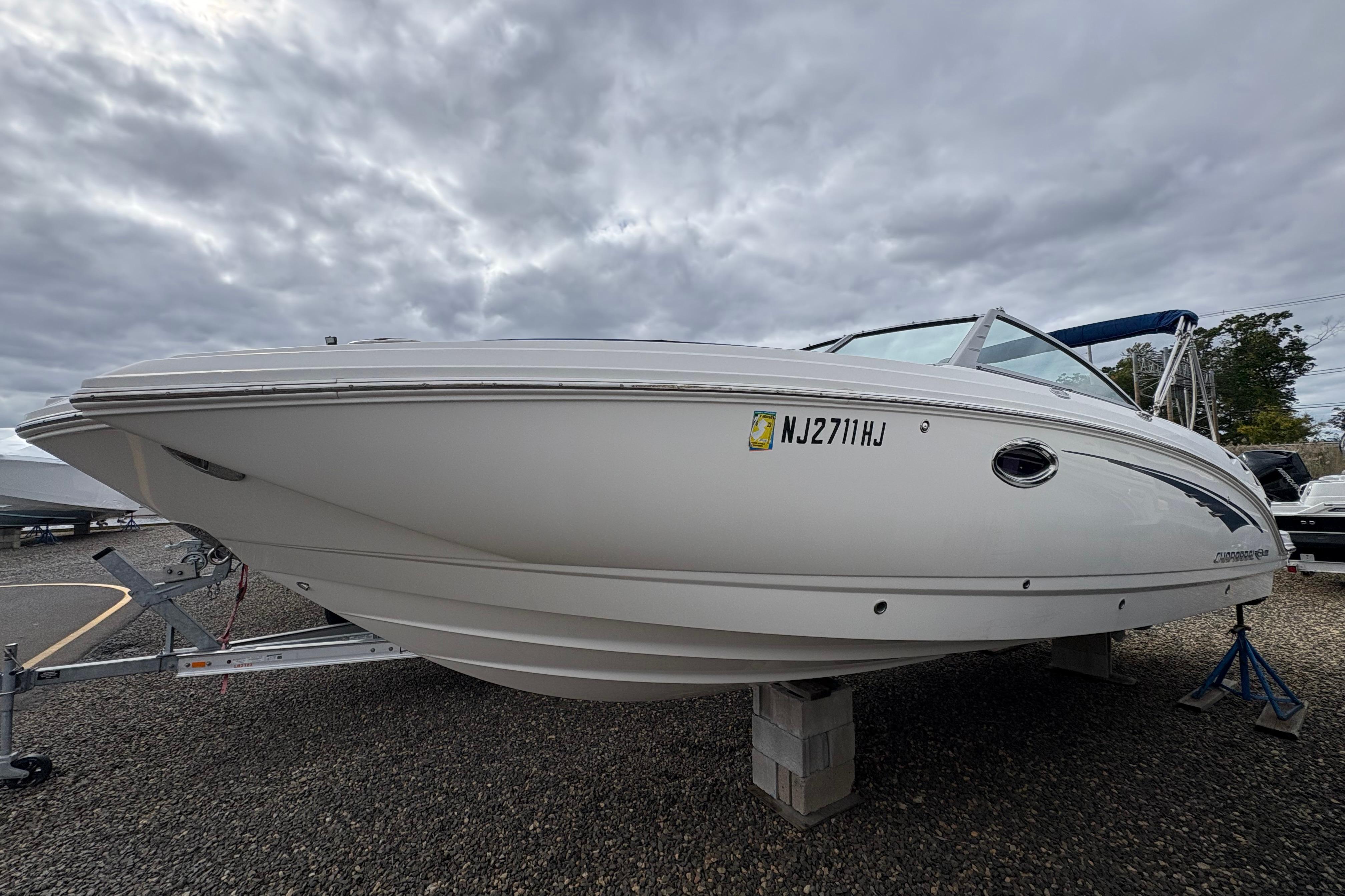 2015 Chaparral 264 Sunesta