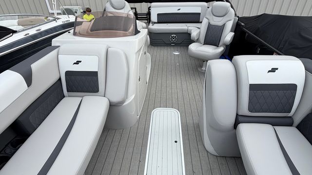 2025 Starcraft SLS 5 Q DH - 16