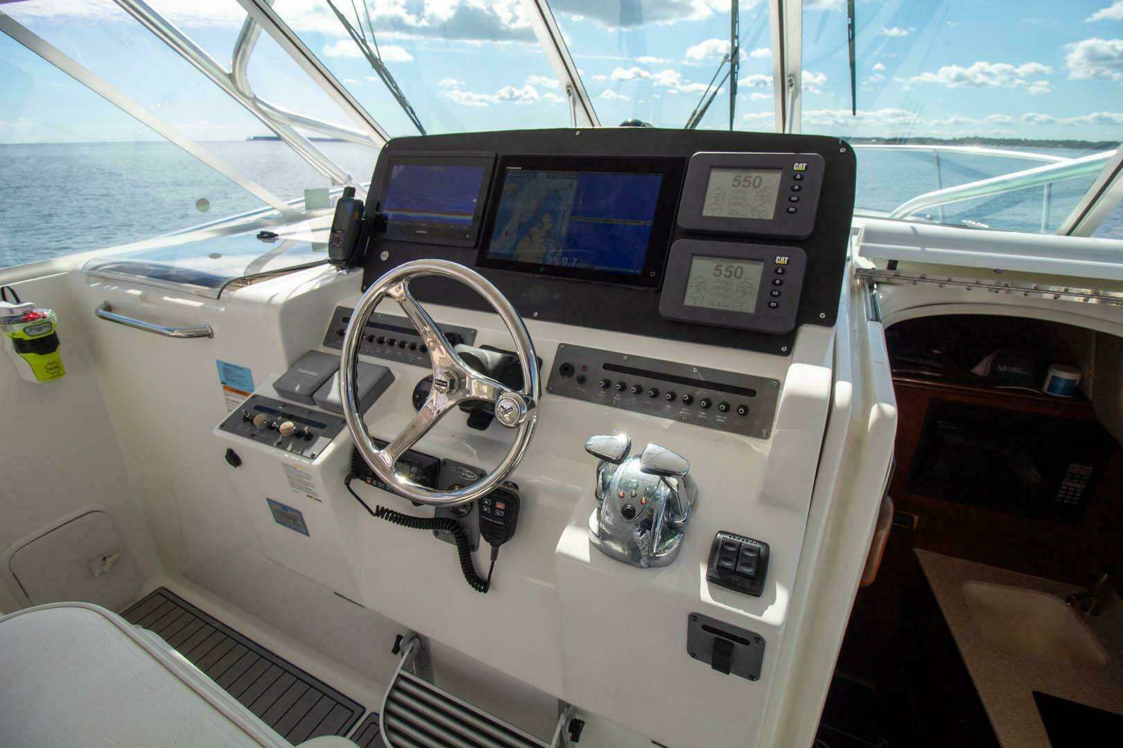 2006 Rampage 38 Express - Image 14