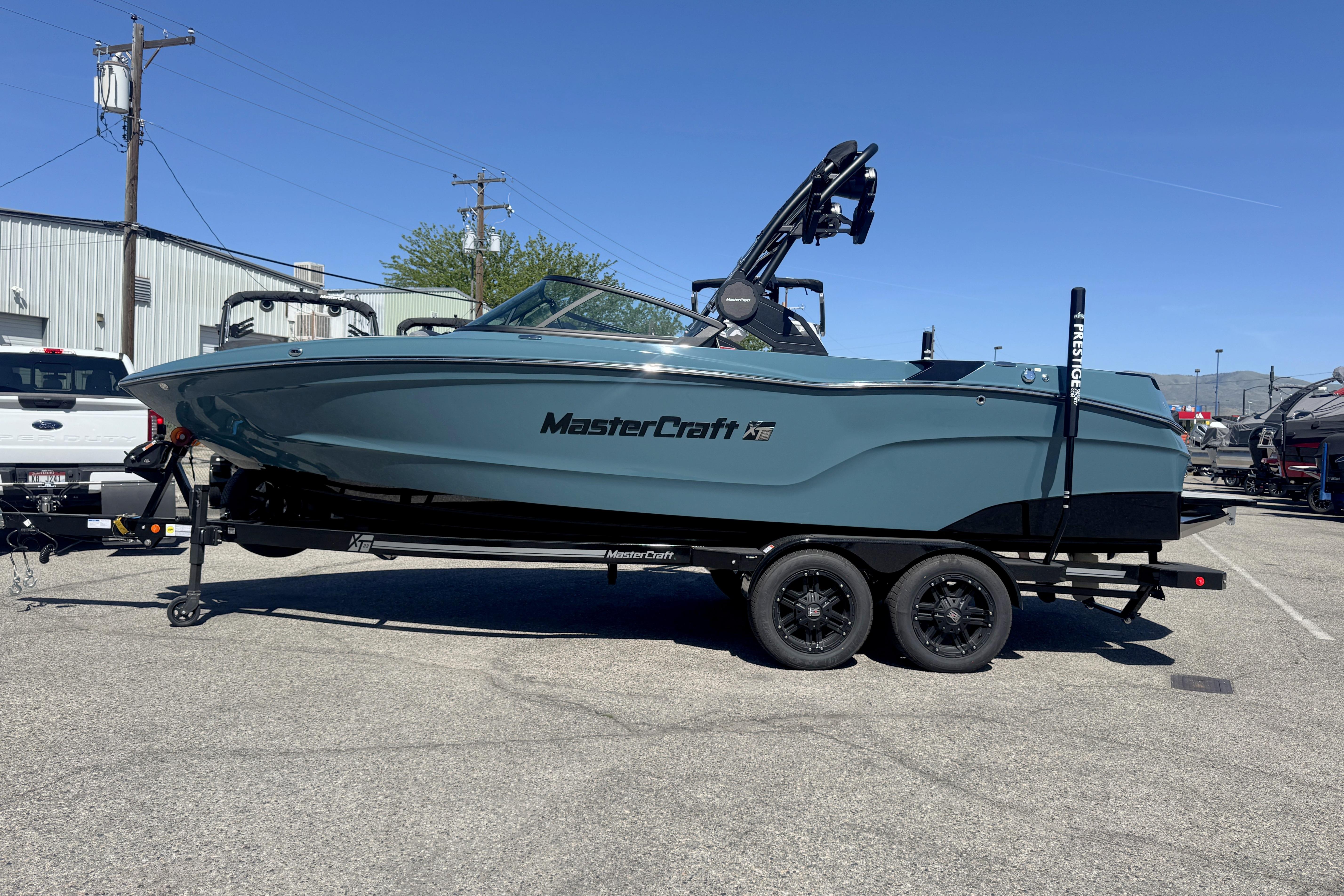 2026 MasterCraft XT23