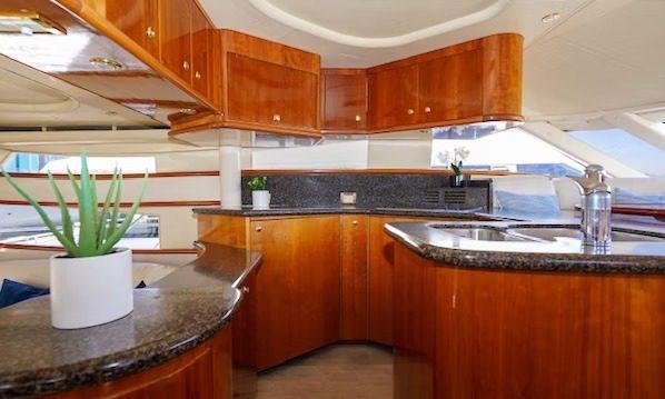 2003 Neptunus 56 Flybridge - 3