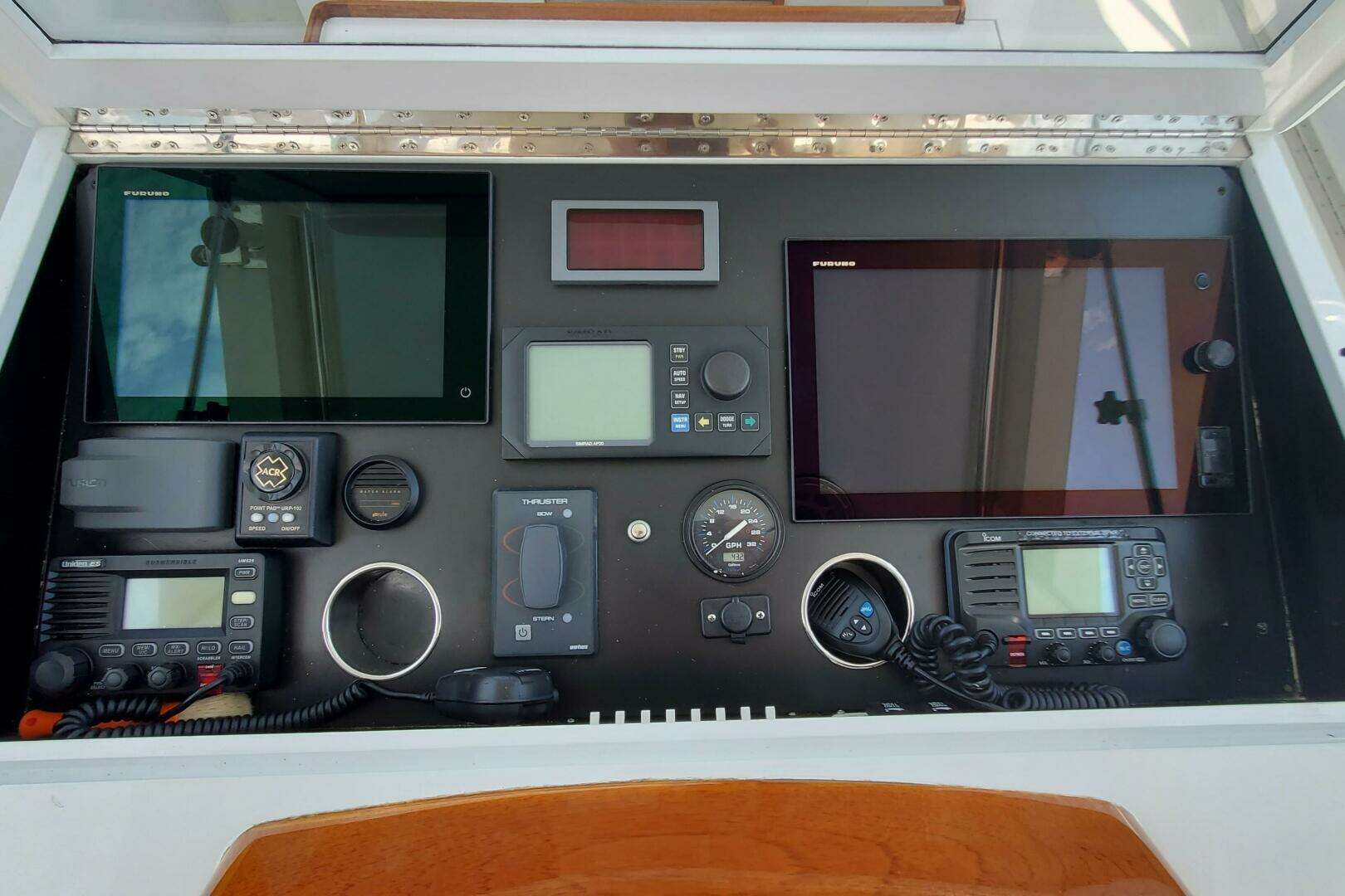1985 Rybovich 32 Express Walkaround Sportfish - Image 18