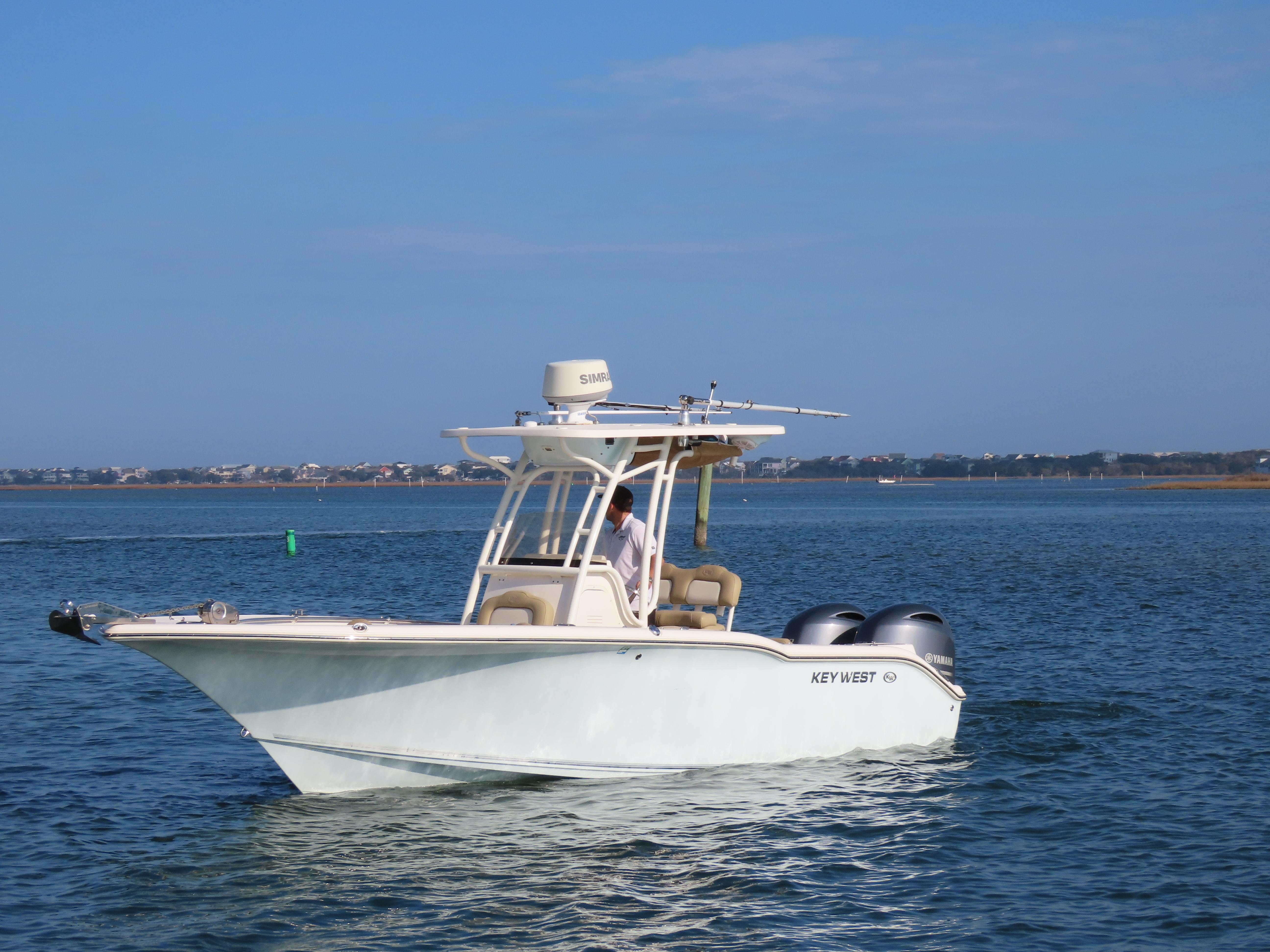 2018 Key West 244 Center Console