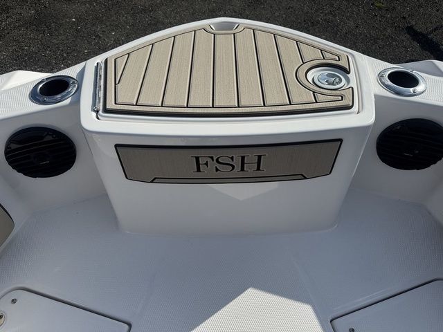 2026 Yamaha Boats 222 FSH Sport E - 17