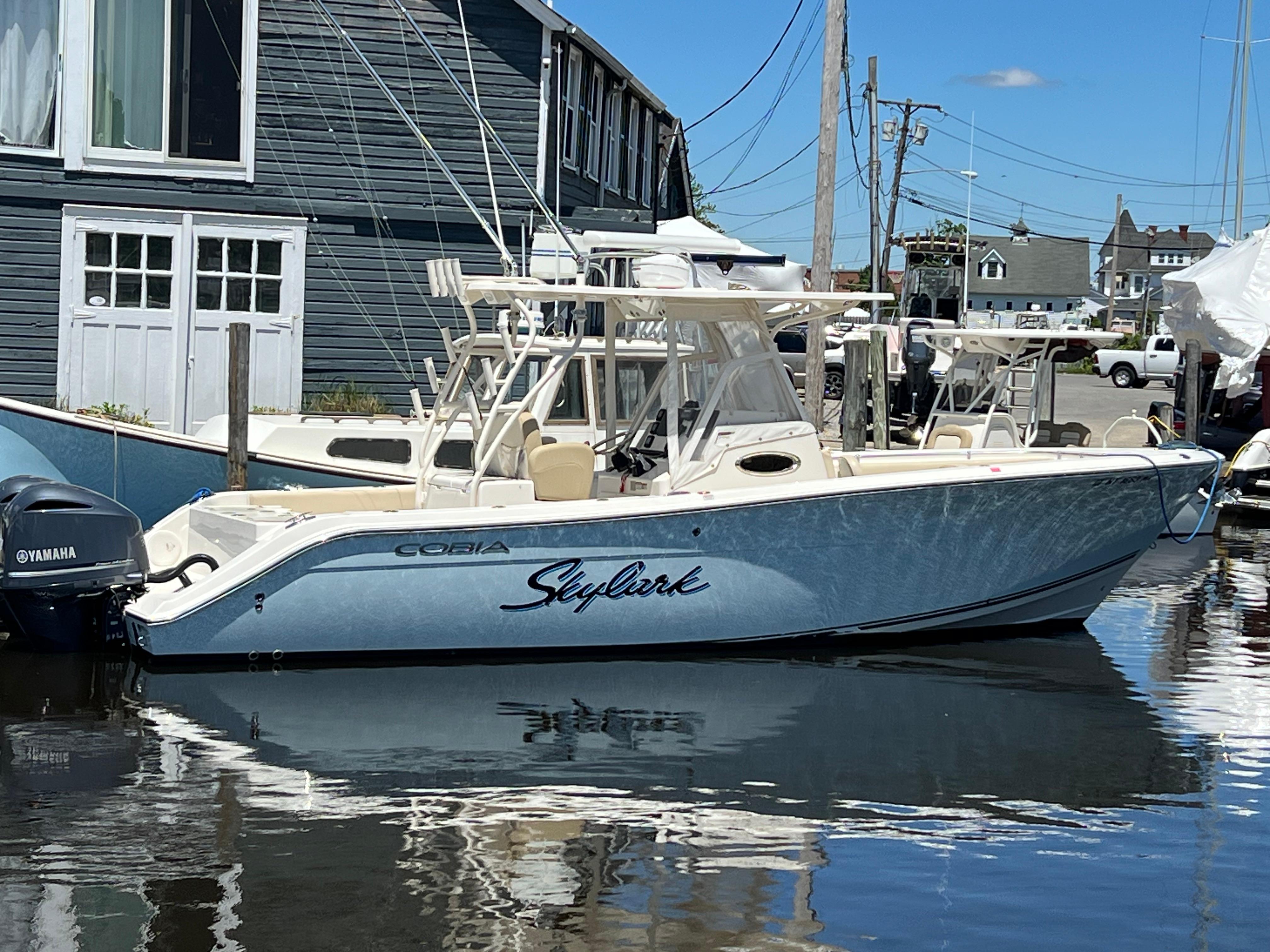 2014 Cobia 296 Center Console