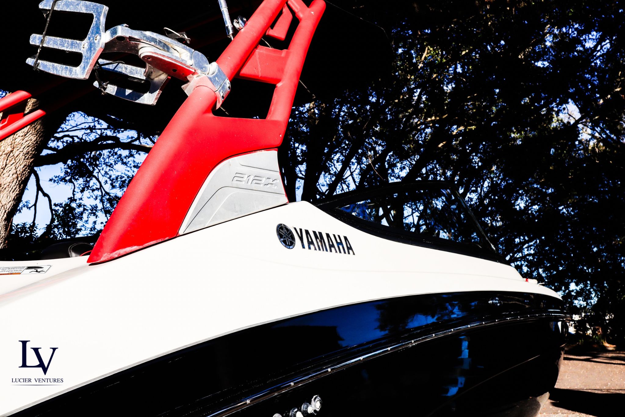2018 Yamaha Boats 212X - 3