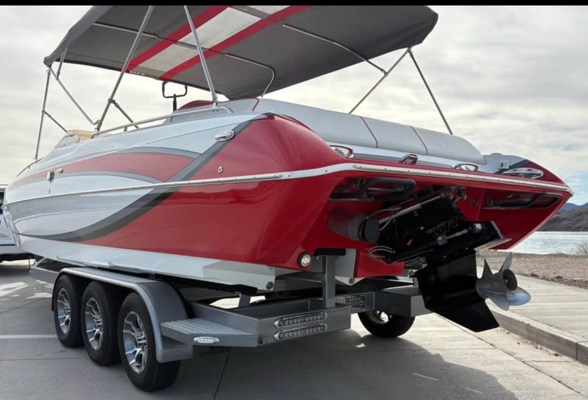 2022 Conquest 28’ Top Cat II Deck Boat on trailer.