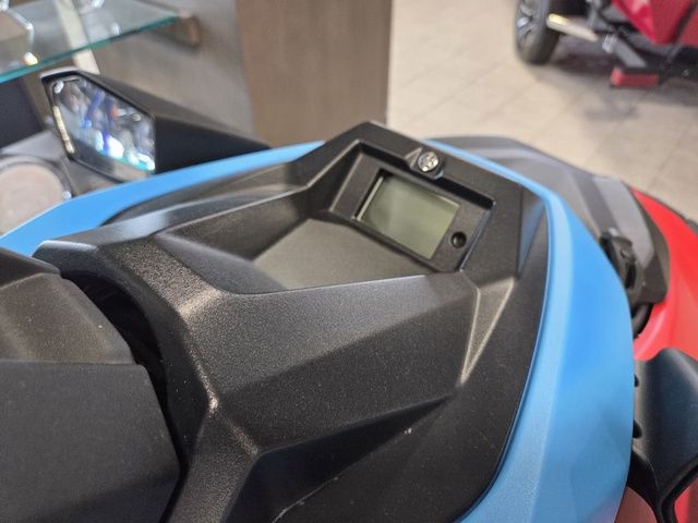 2025 Yamaha WaveRunner JetBlaster - 4
