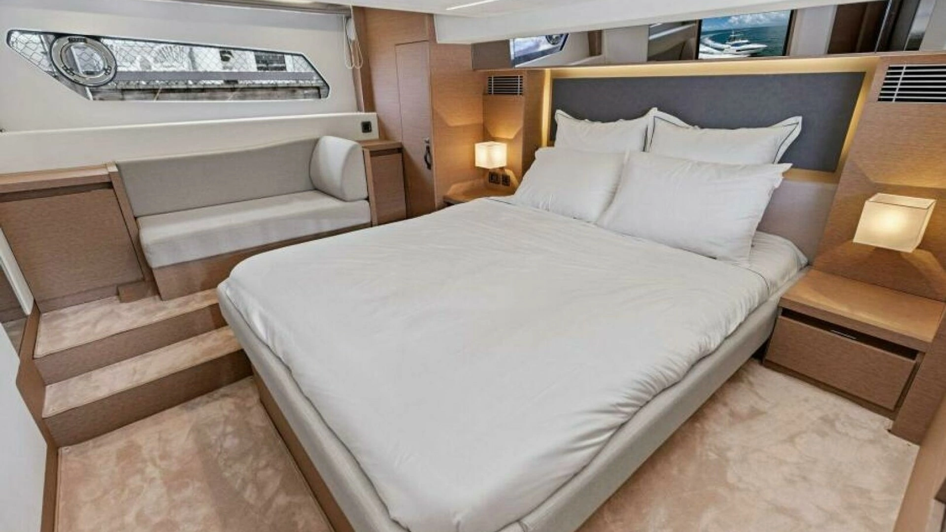 2025 Prestige 460 - Image 17