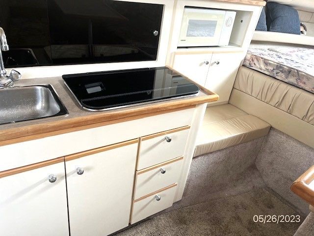 1997 Bayliner 2855 - 2
