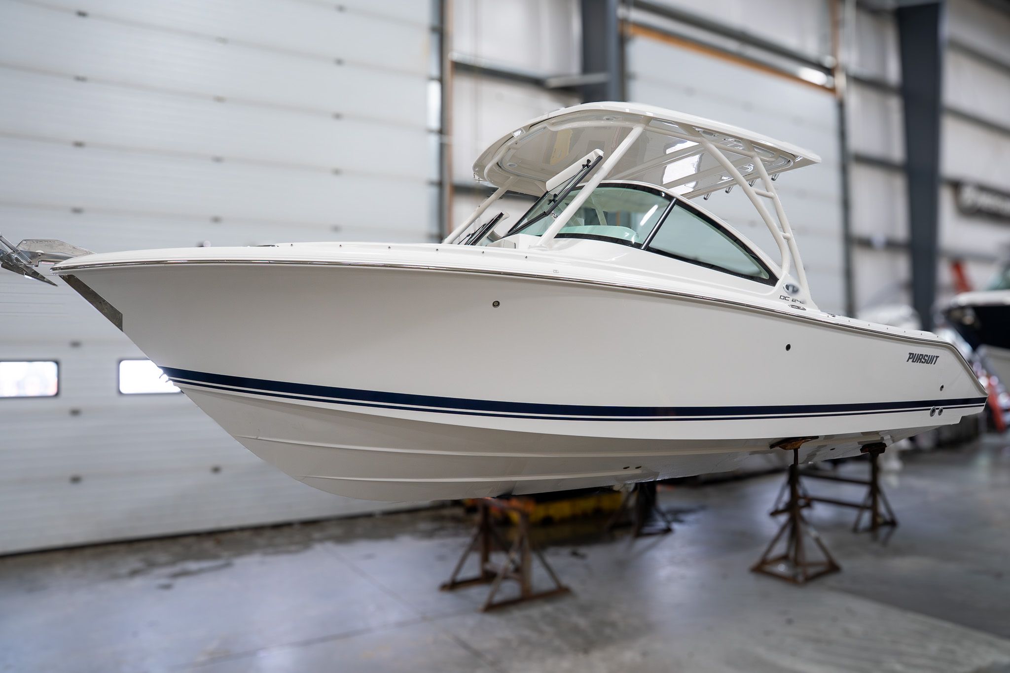 2026 Pursuit DC 246 Dual Console