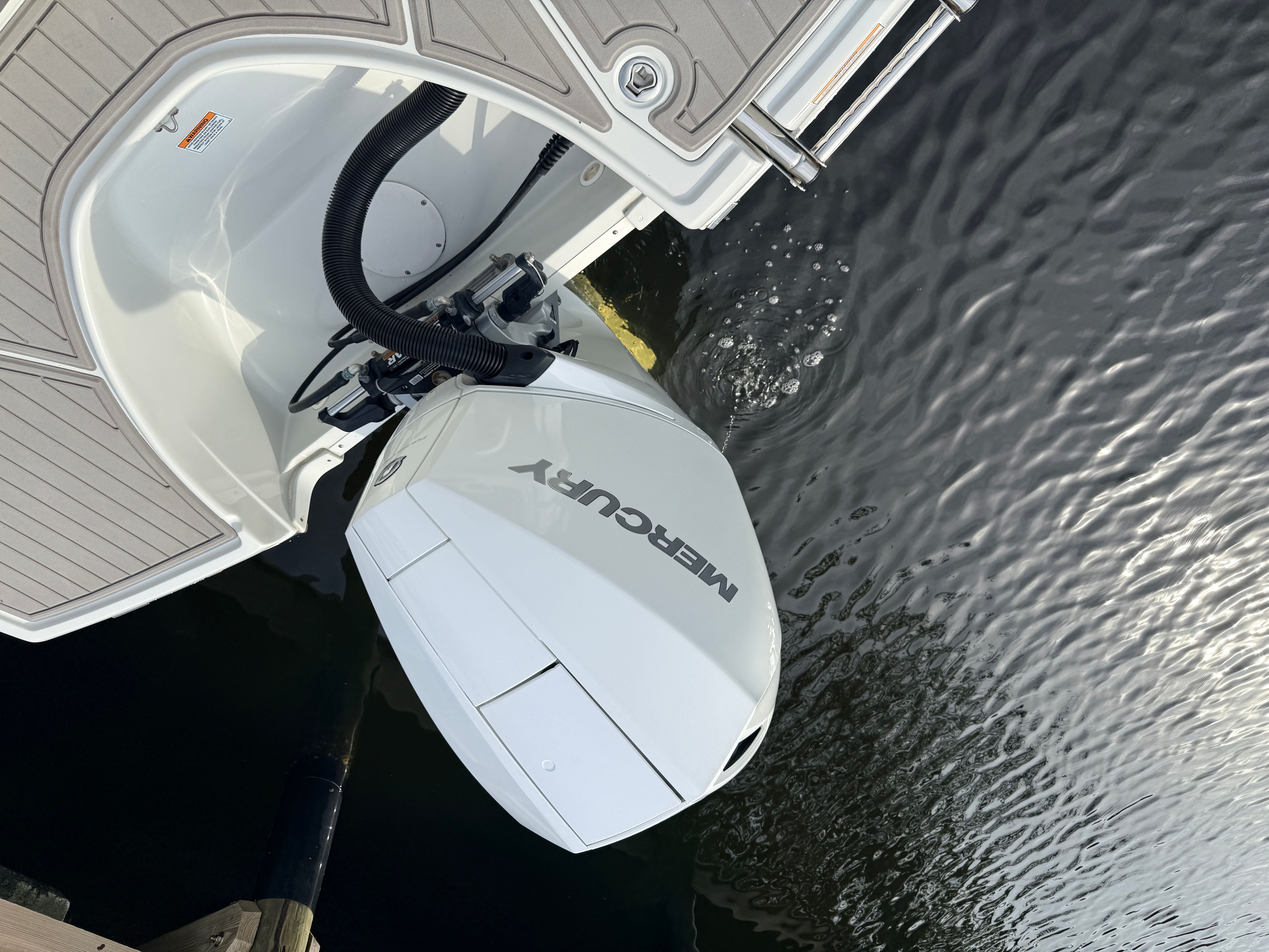 2021 Crownline Eclipse E235 XS - 9
