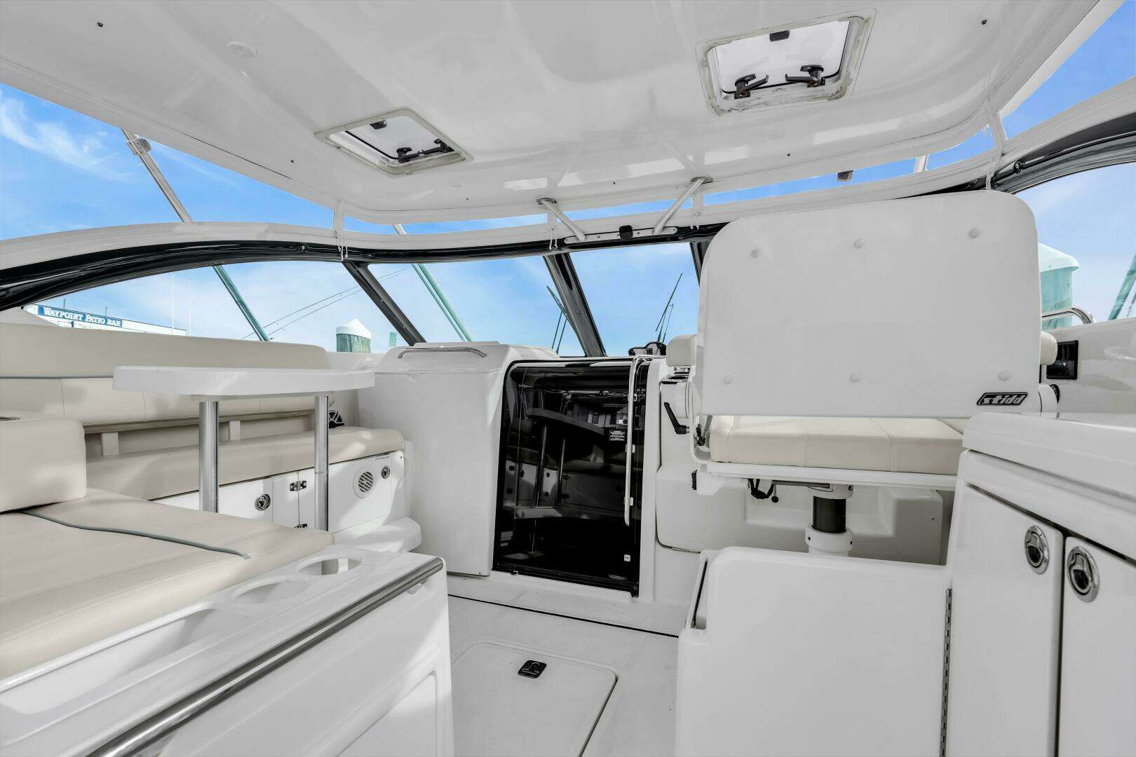 2006 Tiara Yachts 4200 Open - Image 57