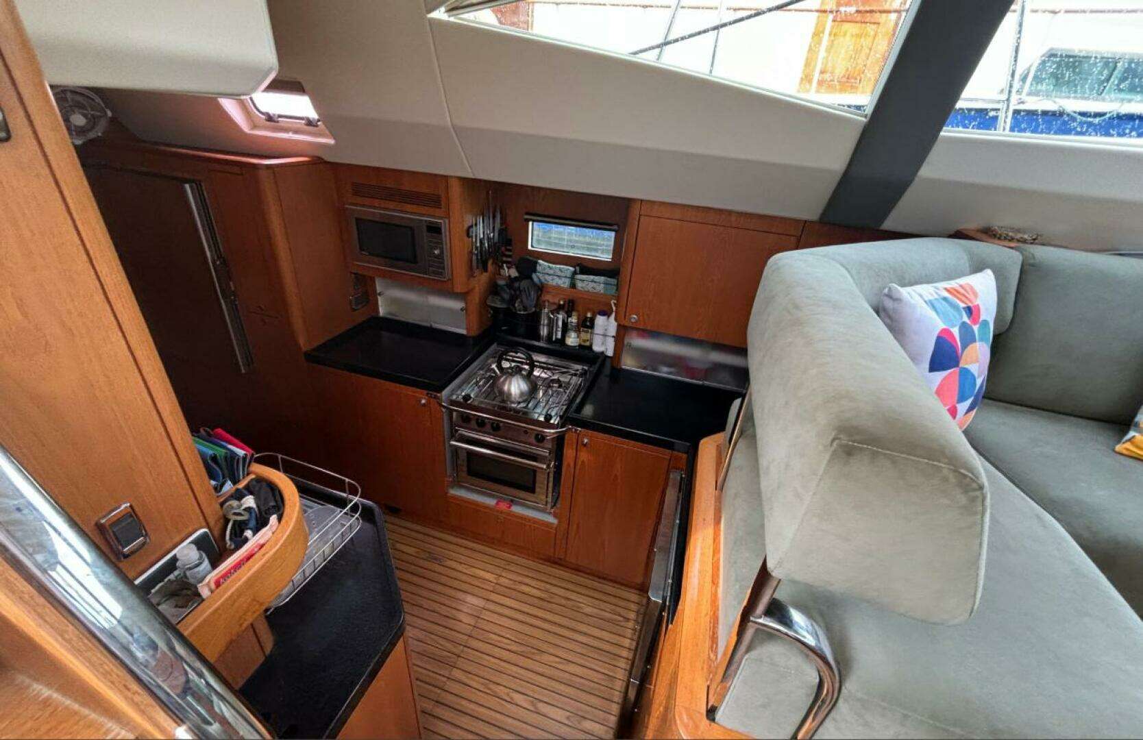 2014 Southerly 535 - Image 31