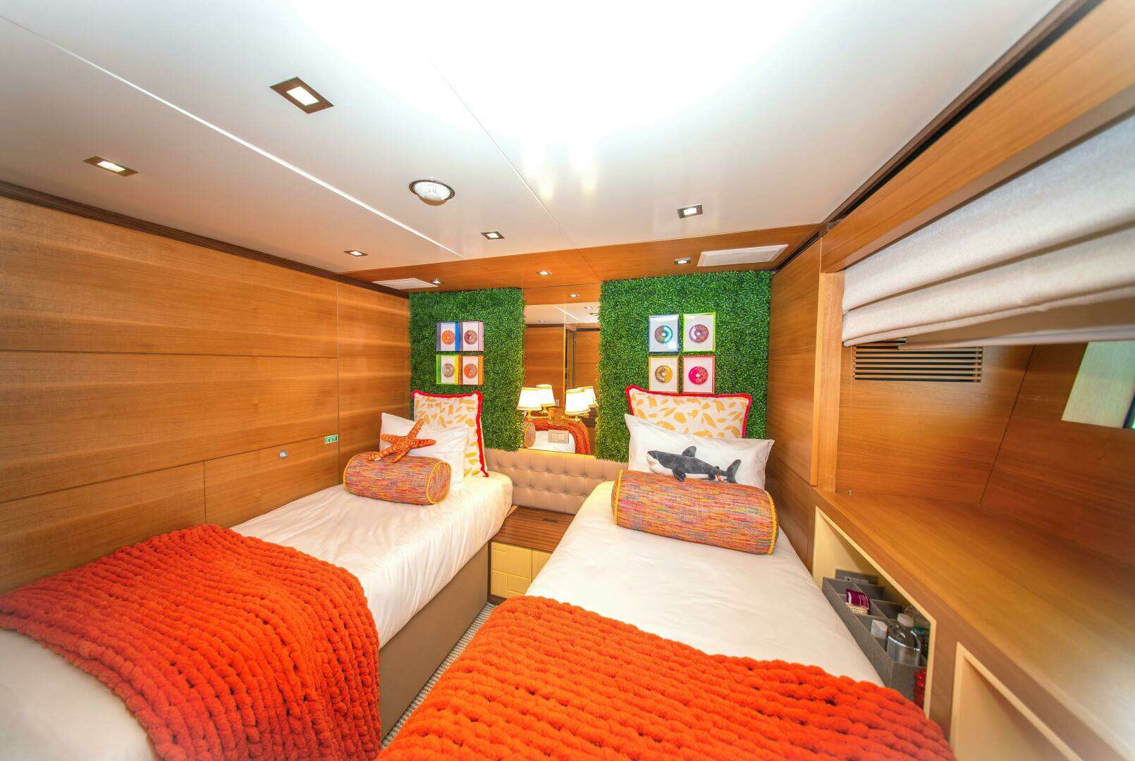 2015 Benetti Benetti Tradition Supreme 108 - Image 20