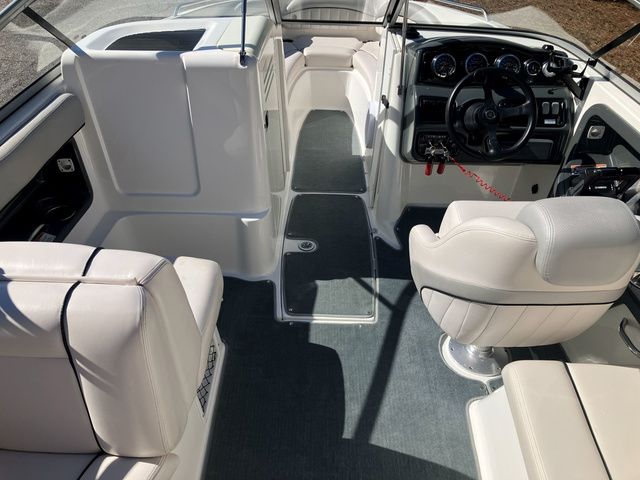 2009 Yamaha Boats AR230 HO - 11