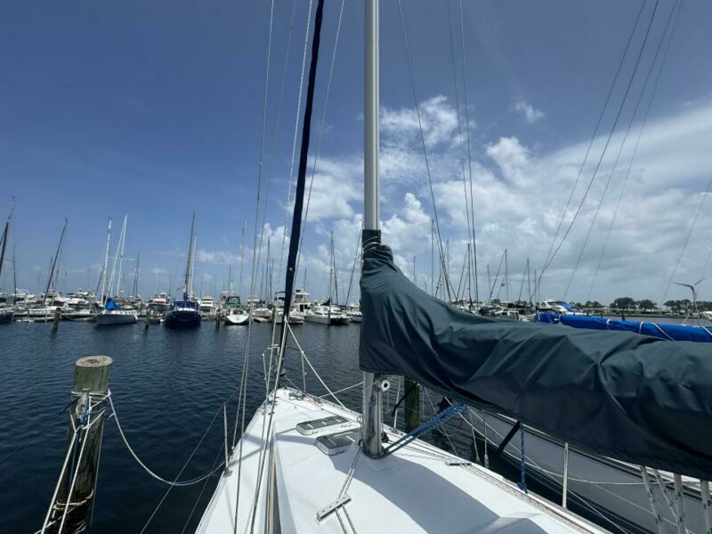 1988 Beneteau First 285 - Image 30