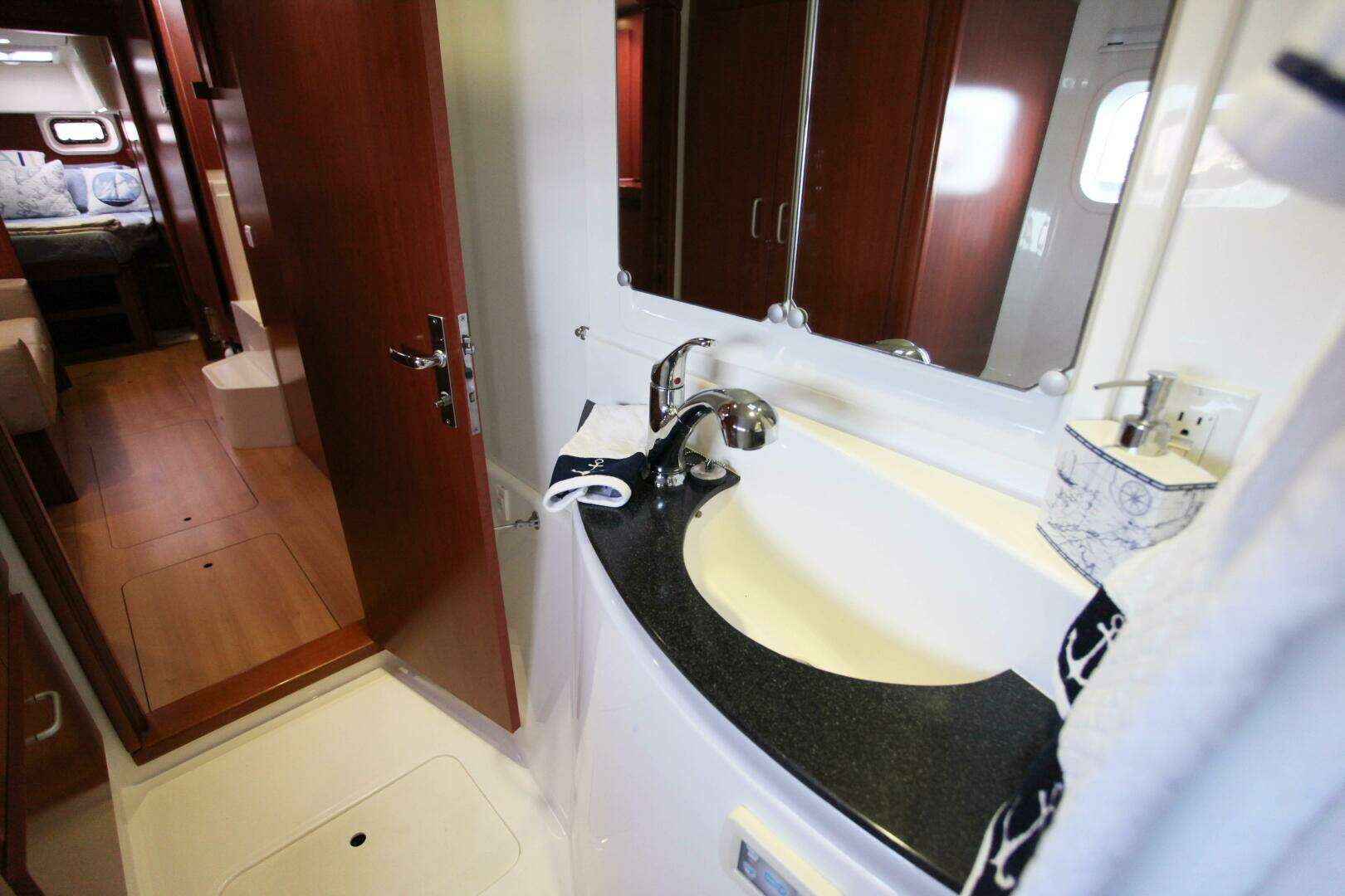 2012 Leopard owners version never in charter - Image 168