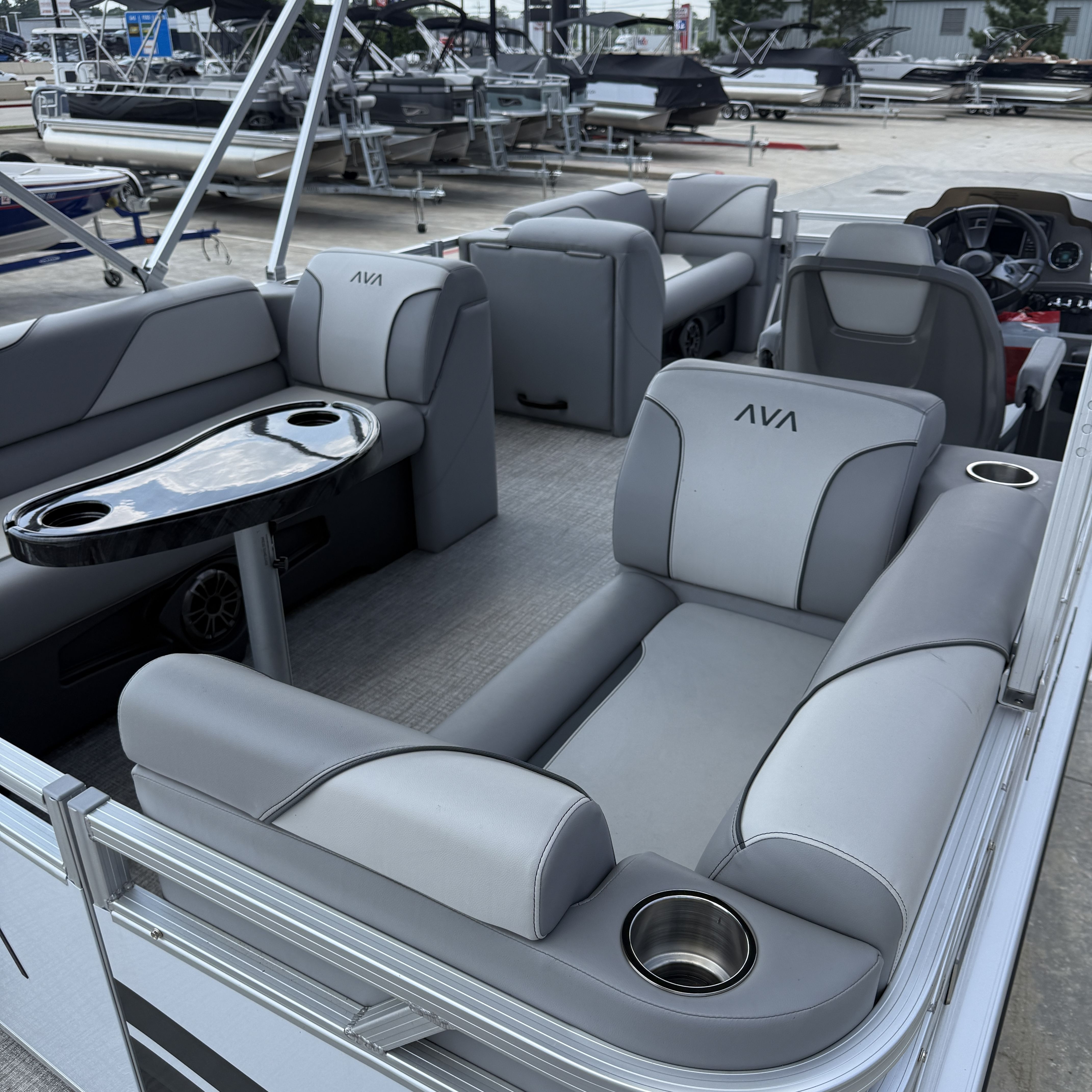 2026 Avalon Venture Quad Lounge - 19' - 16