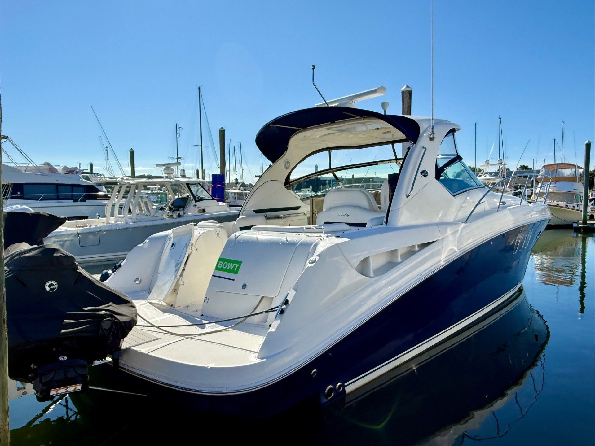 2006 Sea Ray 38 Sundancer - 19