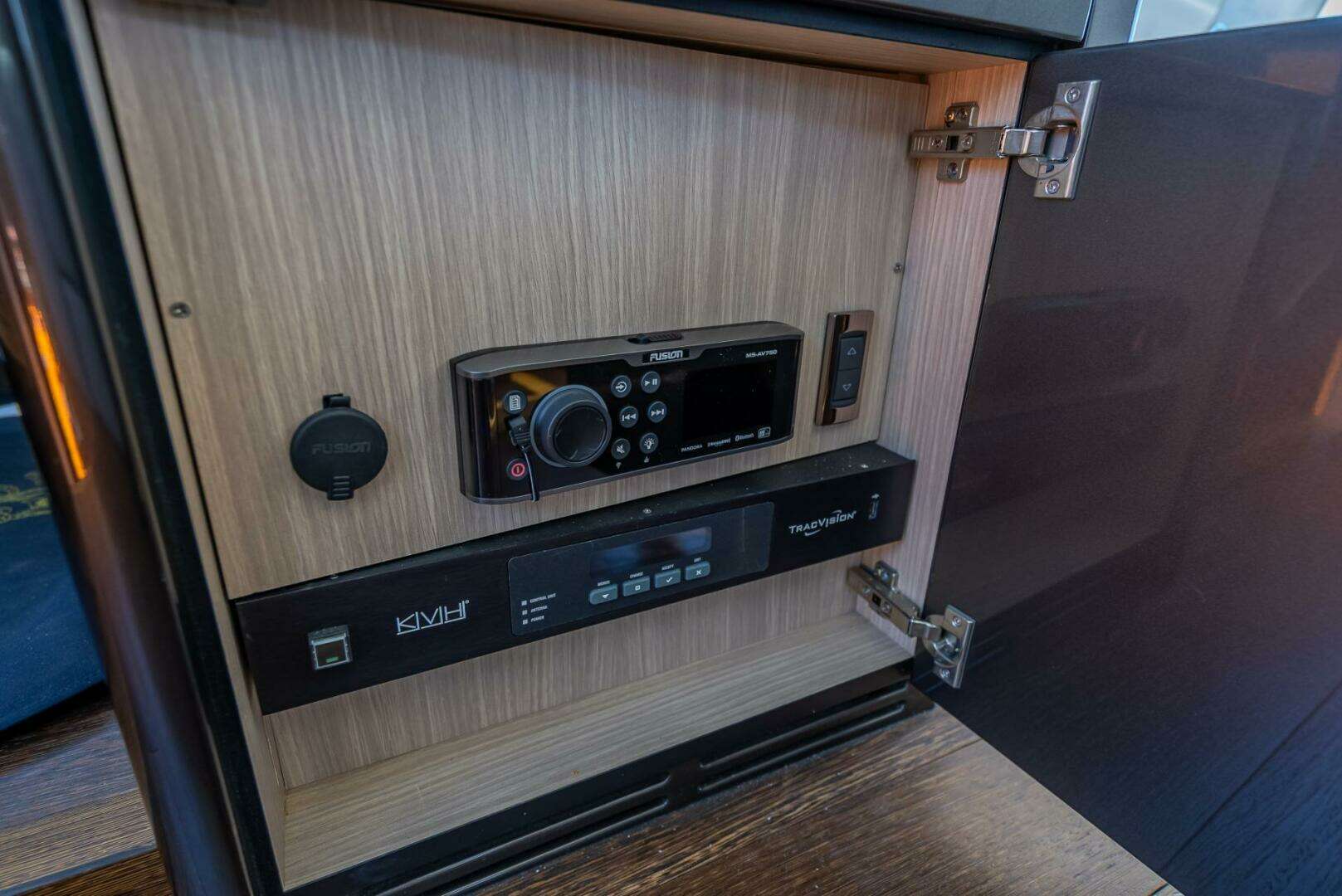 2018 Sunseeker Predator 57 - Image 66