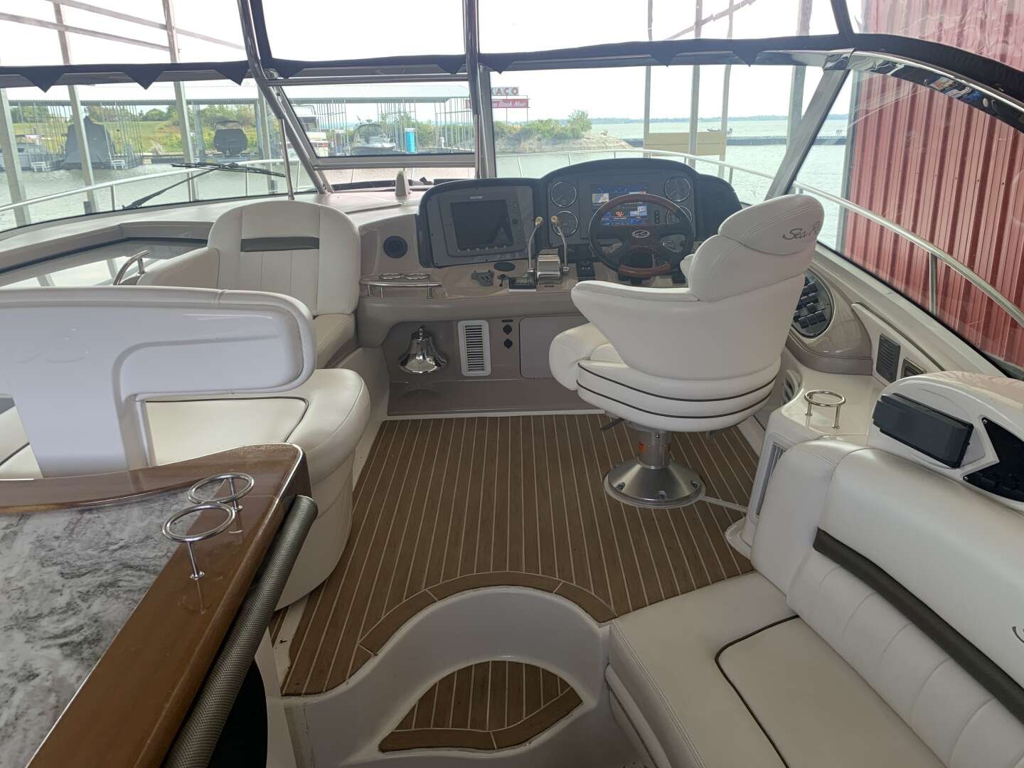 2007 Sea Ray 52 SUNDANCER - Image 30