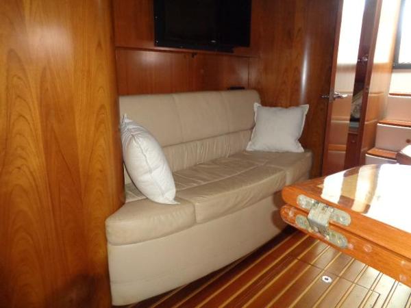 2004 Tiara Yachts 4400 Sovran - 50