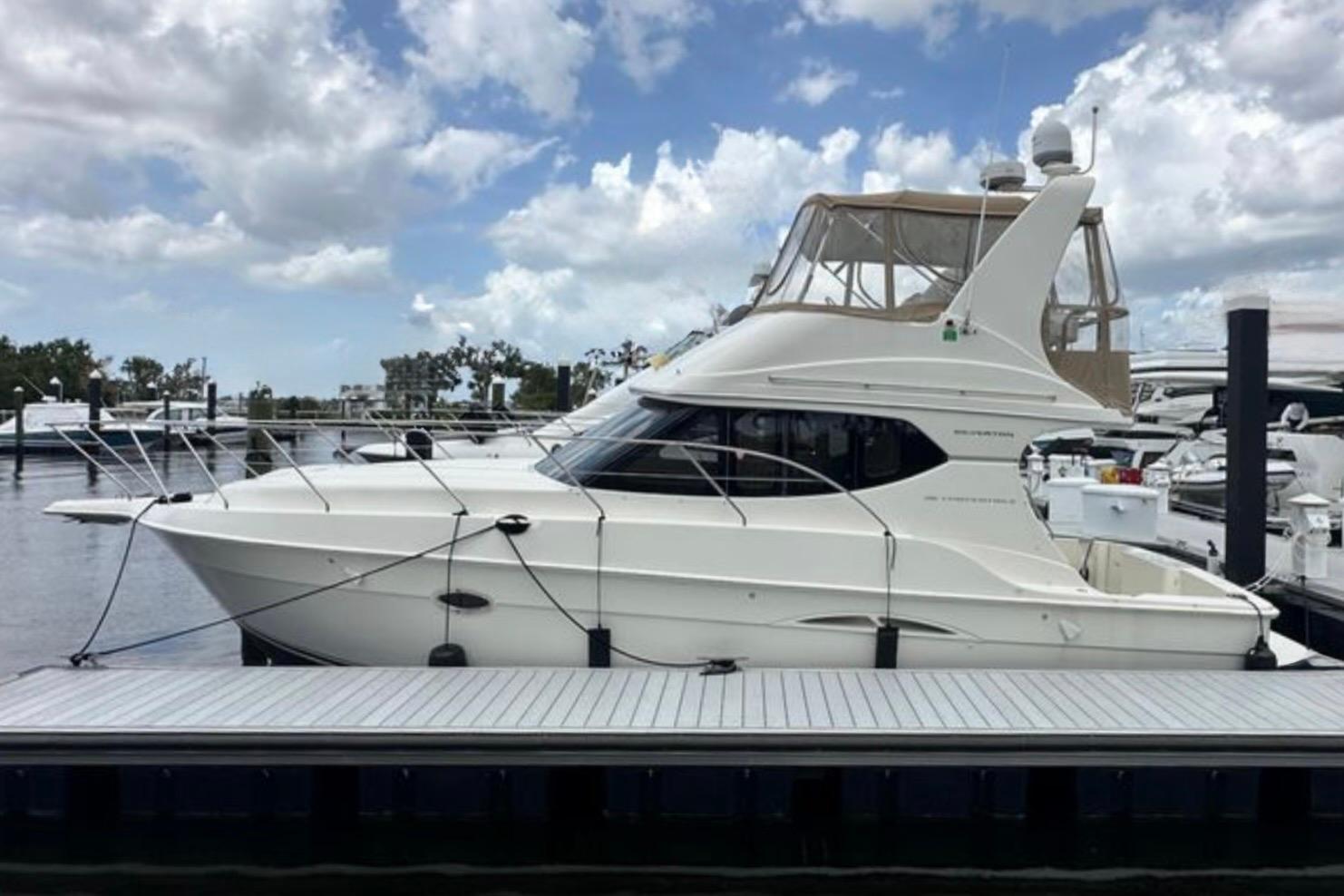2008 Silverton 36 Convertible