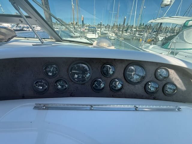 1996 Sea Ray Sundancer 330 - 10
