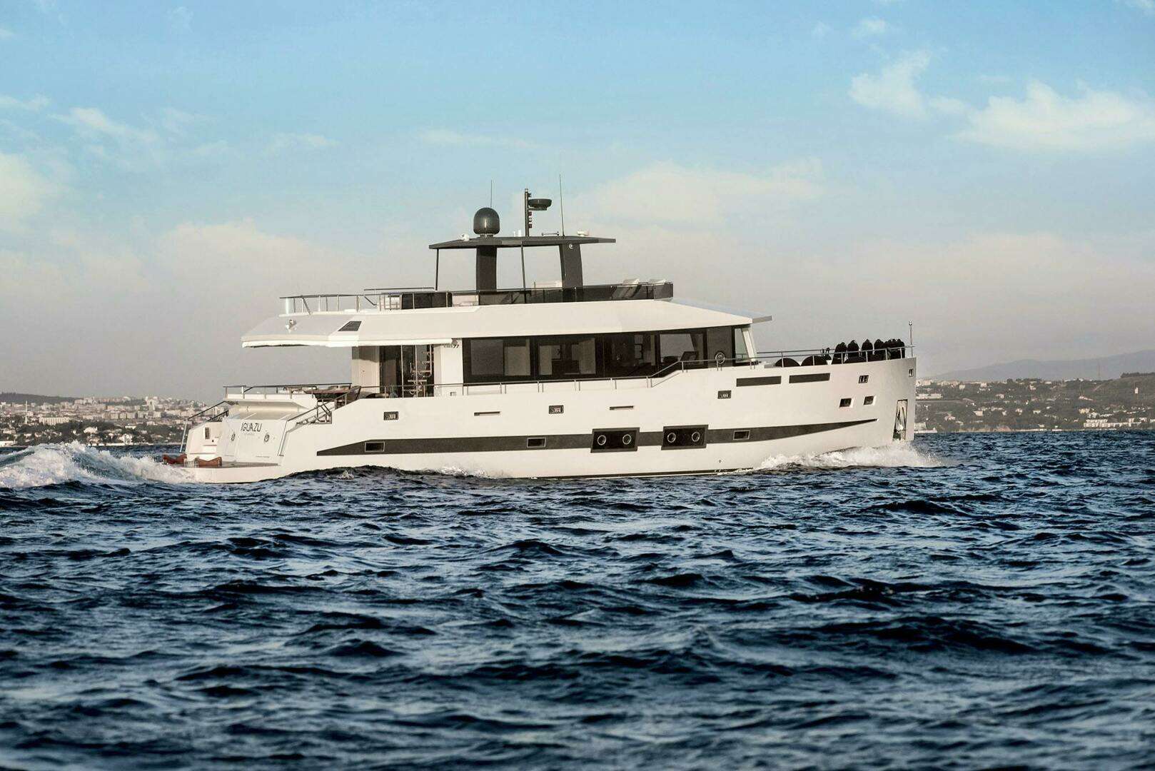 2019 SES Yachts — - Image 9
