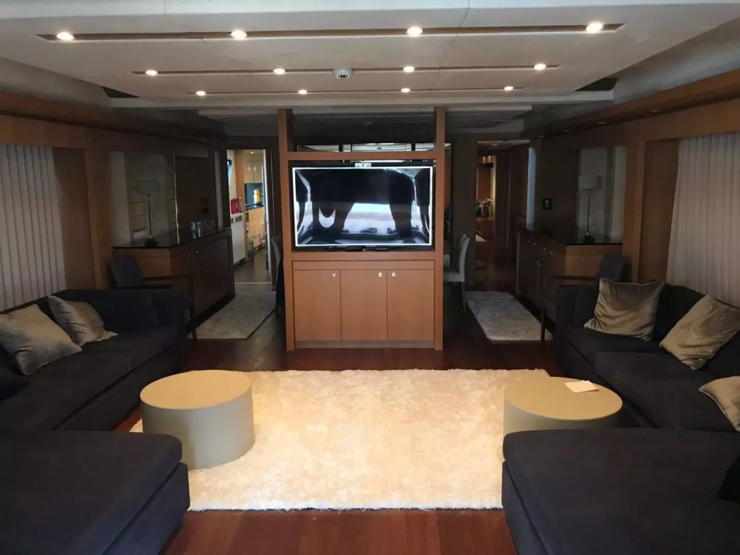 2011 Sunseeker Yacht - Image 21