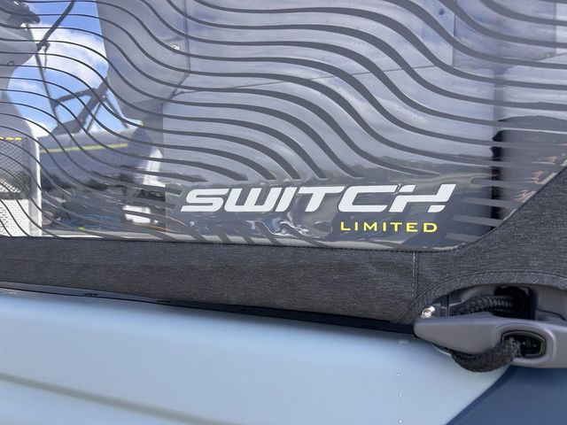 2026 Sea-Doo Switch Cruise Limited™ 21 - 300 hp - Double Bimini - 6